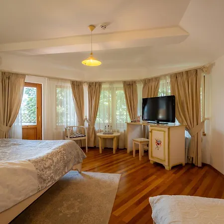 Hotel Casa Cranta
