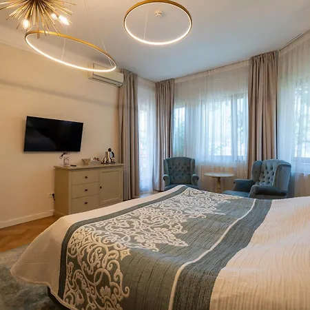 Casa Cranta 4*