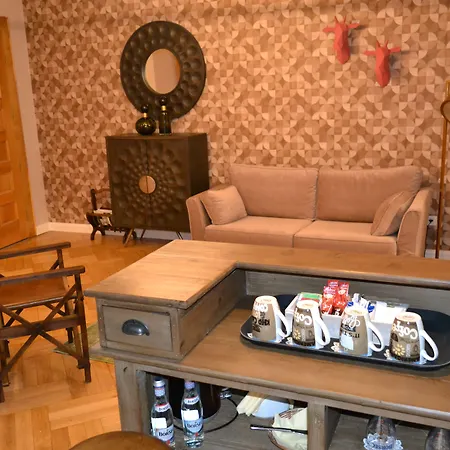 Casa Cranta 4* Brasov