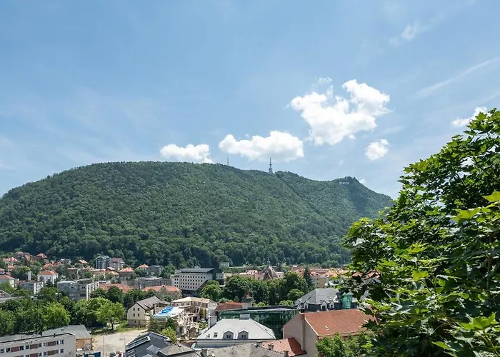 Casa Cranta 4* Braşov