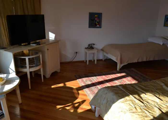 Casa Cranta 4* Braşov