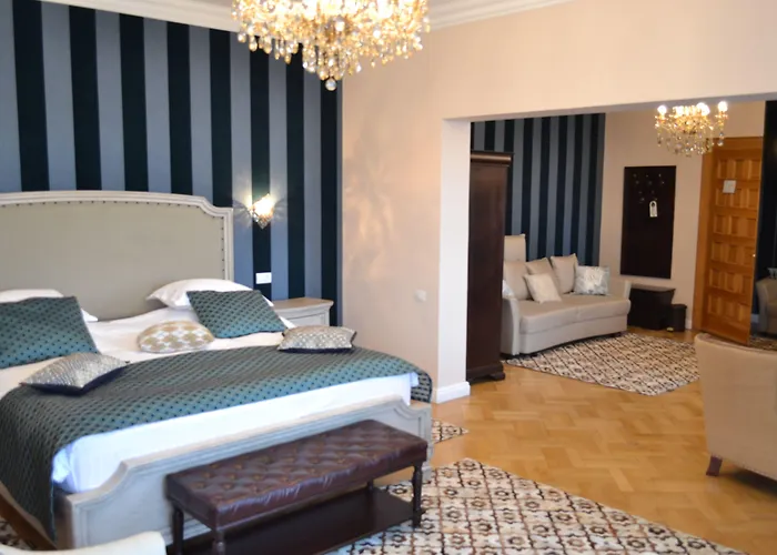 Casa Cranta 4* Braşov