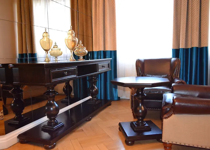 Casa Cranta Hotel 4*