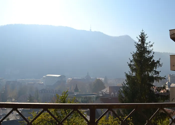 Casa Cranta 4* Braşov