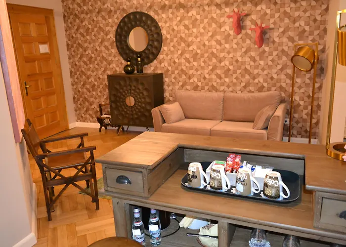 Casa Cranta 4* Braşov